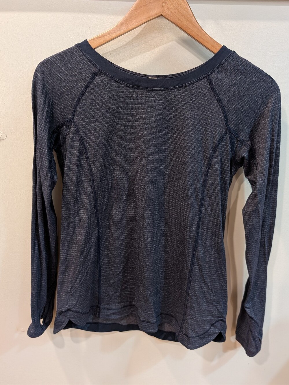 lululemon Women’s Long-Sleeve Performance Top — Navy